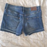 Къси дънки с висока талия H&M , снимка 2 - Къси панталони и бермуди - 45091068