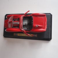 Кола количка Ferrari 250 Testa Rossa Burago 1 към 24, снимка 5 - Колекции - 45320771