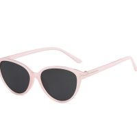 Дамски слънчеви очила , снимка 6 - Слънчеви и диоптрични очила - 45436725