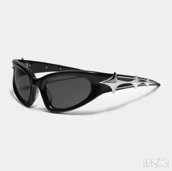 Gentle Monster , снимка 1