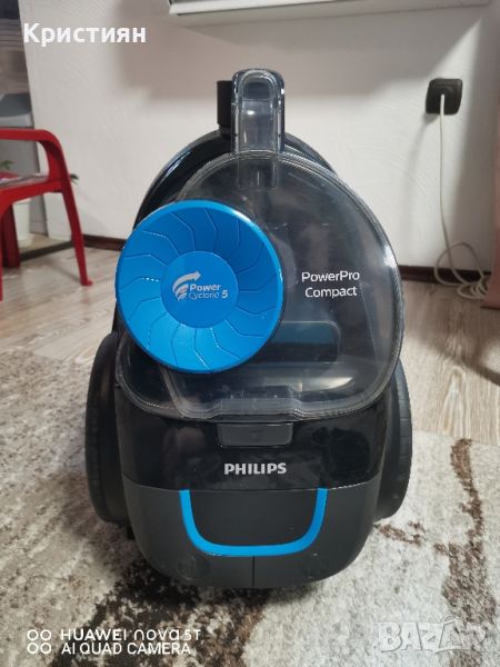 Прахосмукачка Philips без торба, снимка 1