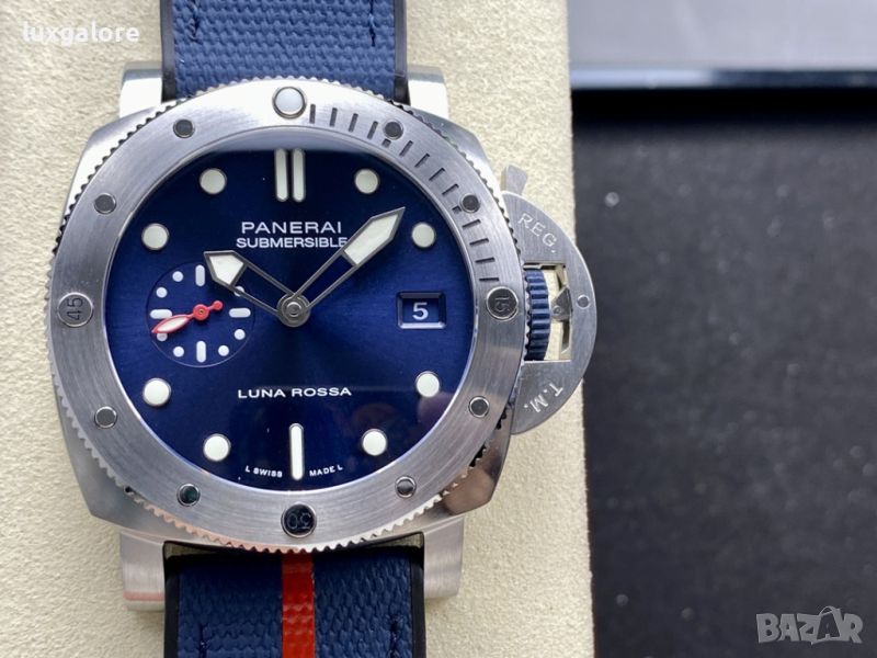 Мъжки часовник Panerai Submersible Quarantaquattro Luna Rossa с автоматичен швейцарски механизъм, снимка 1