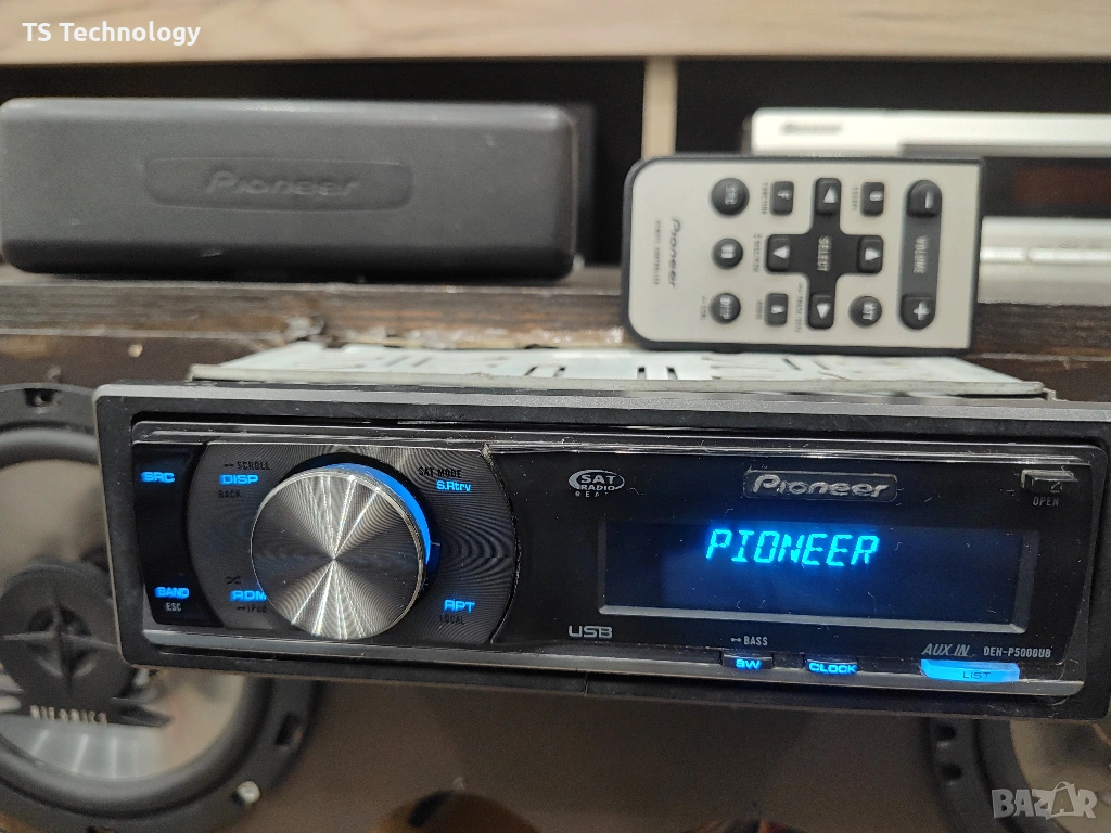 Pioneer DEH-P5000UB USB / AuX / CD / MP3, снимка 1