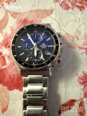 Продавам часовник Касио