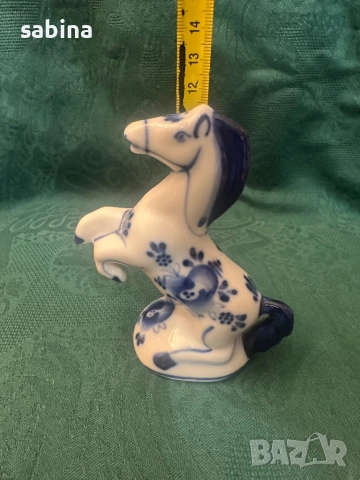Порцеланови руски фигури/статуетки Гжел (Гжель), снимка 10 - Други ценни предмети - 52038342