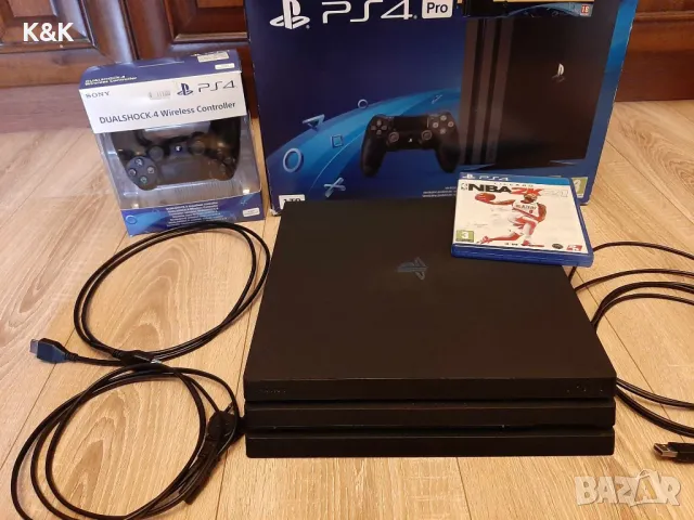 Playstation 4 Pro, снимка 4 - PlayStation конзоли - 48548197