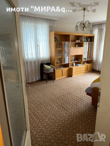 Триетажна къща в Центъра на гр. Свиленград, обл. Хасково, снимка 9 - Къщи - 53520851