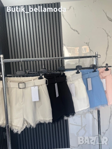 Къси панталони с колан 