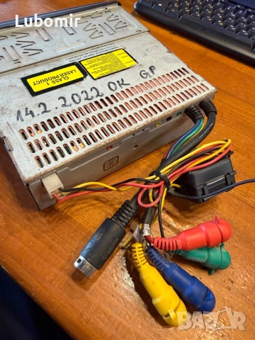 Цветен монитор dvd за автомобил, снимка 5 - Радиокасетофони, транзистори - 53924594