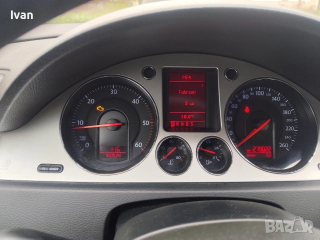 Passat B6 2.0 140 Commonrail На части , снимка 8 - Автомобили и джипове - 53461419