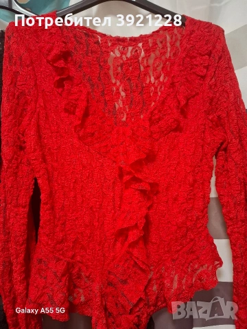 Дантелена блузка вталена, снимка 2 - Корсети, бюстиета, топове - 53812890