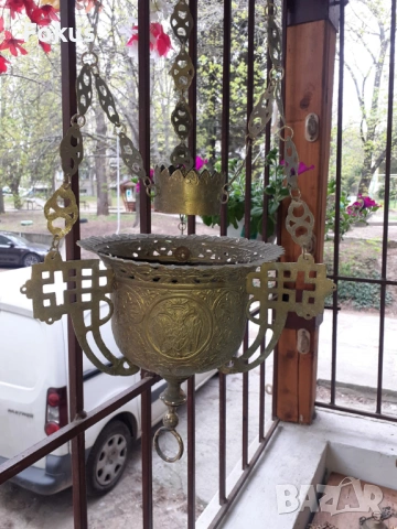 Огромно старо висящо кандило месинг кадило тамянник, снимка 3 - Антикварни и старинни предмети - 54220492