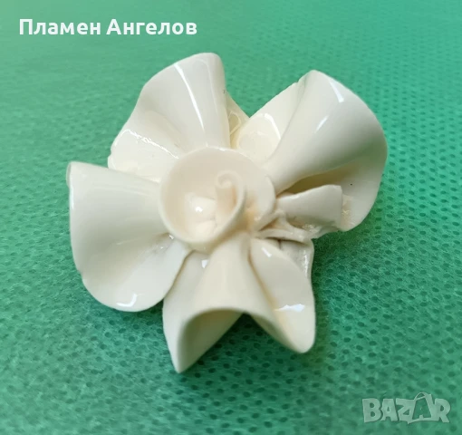 Стара Българска порцеланова брошка. , снимка 4 - Други - 50533141