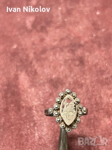 Дамски сребърен пръстен, ръчна изработка