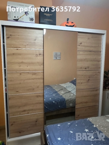 Гардероб с огледало , снимка 2 - Гардероби - 52542051