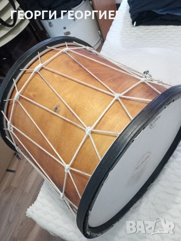 Продавам професионален битов тъпан 18" в комплект с палки и колан, снимка 2 - Ударни инструменти - 53800663