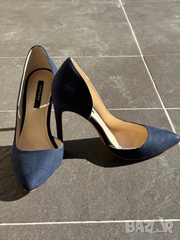 Orsay изрязани тъмно сини велурени обувки на висок ток, размер 36