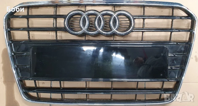 Продавам здрава решетка за Ауди А5 2014-2015 със забележки