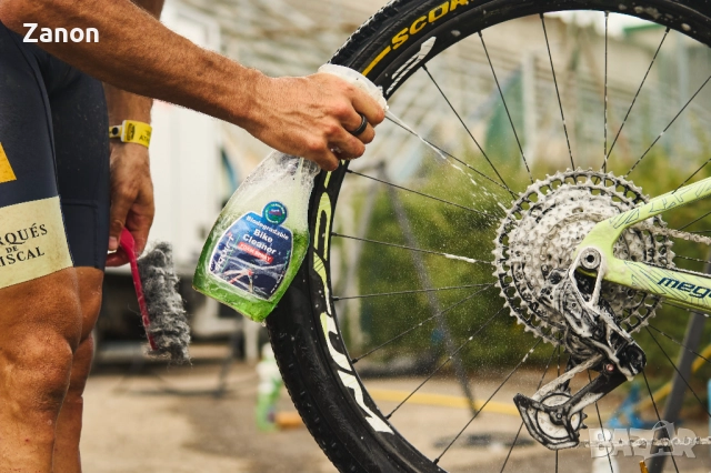 Squirt cleaner 30 мл най-добрия обезмаслител за почистване на велосипед, снимка 3 - Части за велосипеди - 50750064