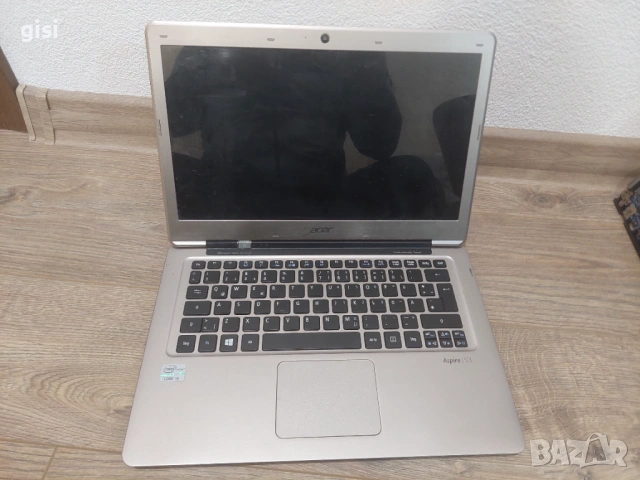 Лаптоп Acer S1 на части