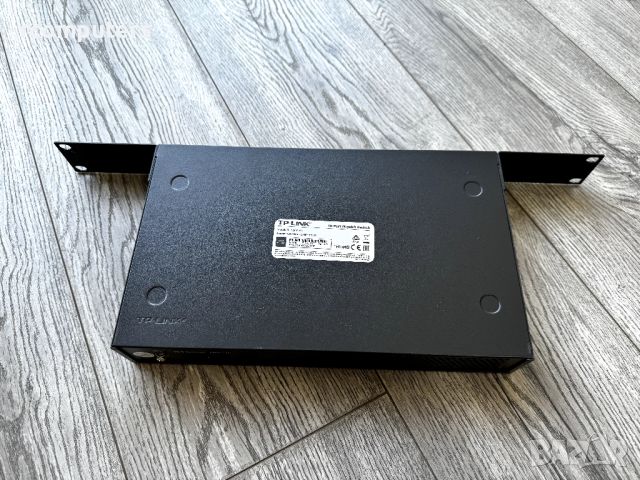 Суич TP-LINK TL-SG1016D 16-Port Gigabit Switch, снимка 5 - Суичове - 46125461