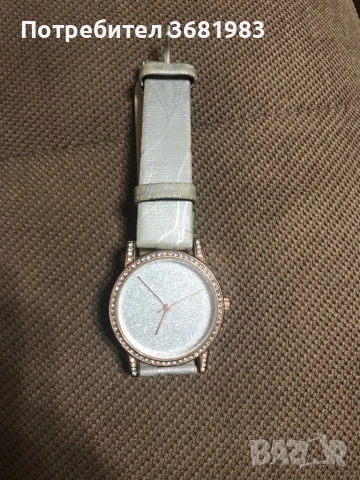 Дамски Часовник, снимка 3 - Дамски - 53404378