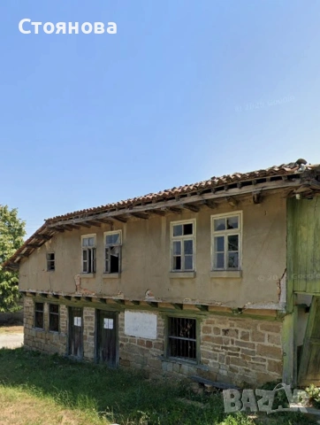 продавам къща в село Плаково 