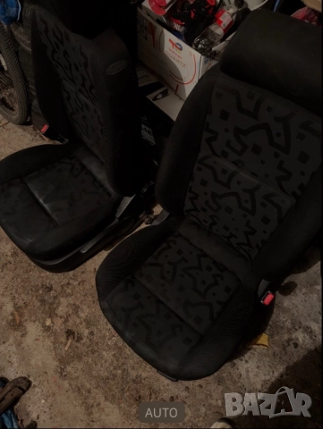 Предни седалки от голф 4, снимка 2 - Аксесоари и консумативи - 52690754