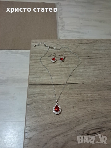 Посребрено Колие с Обеци, снимка 2 - Бижутерийни комплекти - 52929519