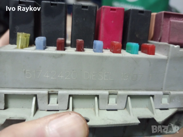 бушонно табло Alfa Romeo 147 1.9 JTD , 51742420, снимка 3 - Части - 54163940