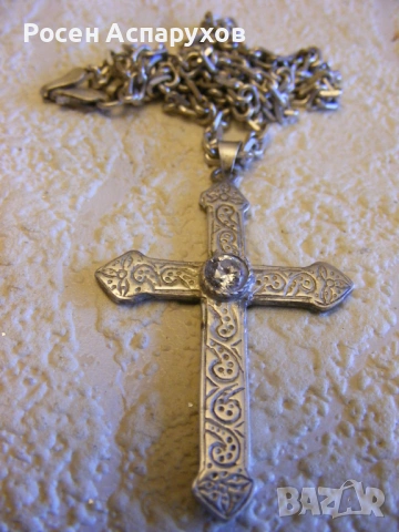 Красив И Стилен Сребърен Кръст С Ланец, снимка 11 - Колиета, медальони, синджири - 53664583