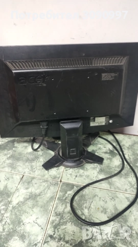 Монитор Acer, снимка 2 - Монитори - 54014849
