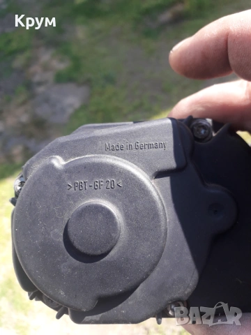 Дроселова клапа