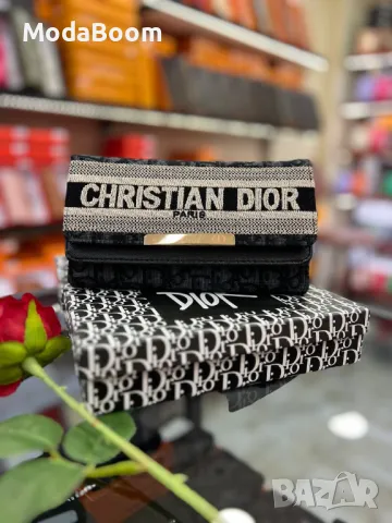 Christian Dior дамски портмонета Различни цветове , снимка 2 - Портфейли, портмонета - 48848727