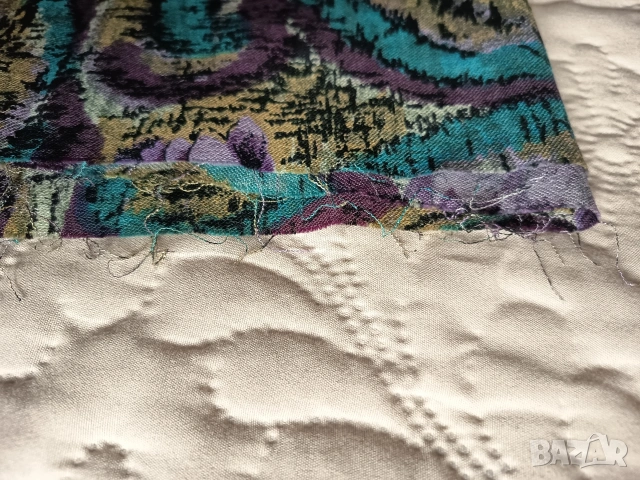 Плат 155Х90см., снимка 2 - Платове и дамаски - 53917375