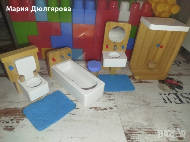 Дървена къща за кукли с мебели, снимка 3 - Кукли - 52182424