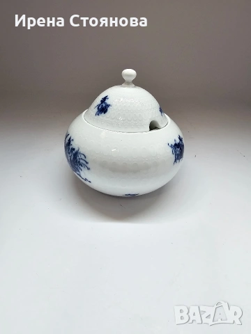 Rosenthal - Romance Rhapsody по дизайн на Bjorn Wiinblad 1961г. Голяма захарница , снимка 2 - Сервизи - 53390166