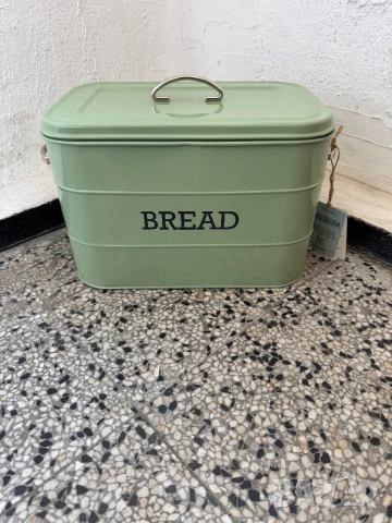 Метална Кутия за Хляб KitchenCraft Living Nostalgia Bread Bin Ретро Дизайн, Голям Капацитет!