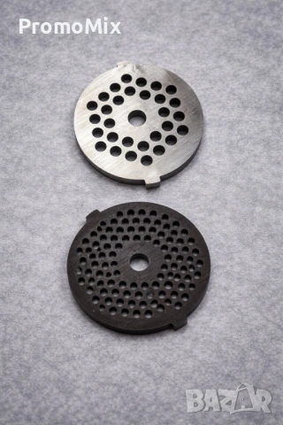 Електрическа месомелачка Nexter NS1346 1200W наденици и колбаси, снимка 4 - Месомелачки - 53903294