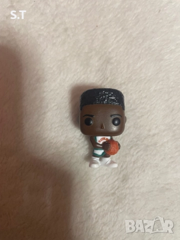 Stranger Things Kinder Joy, снимка 3 - Колекции - 52898617