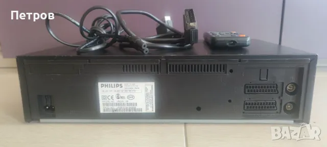 PHILIPS video VHS , снимка 3 - Плейъри, домашно кино, прожектори - 42560577