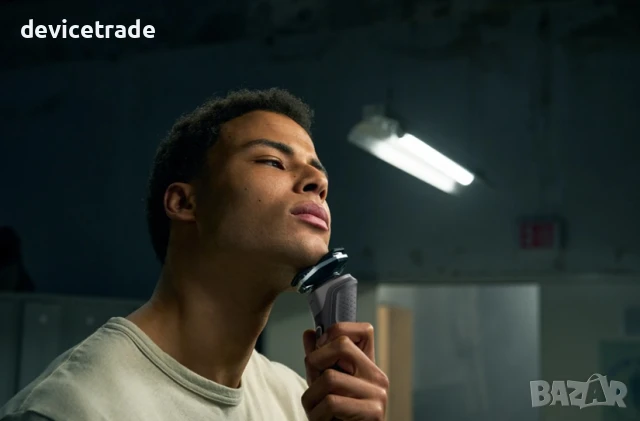 Електрическа самобръсначка за мокро и сухо бръснене Philips Series 5000 S5887/30, снимка 3 - Електрически самобръсначки - 51019089