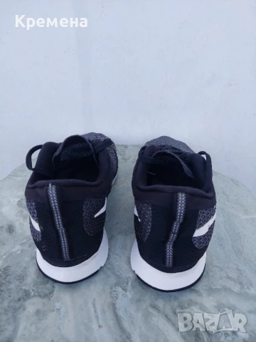 Дамски маратонки Nike, снимка 3 - Маратонки - 50905317