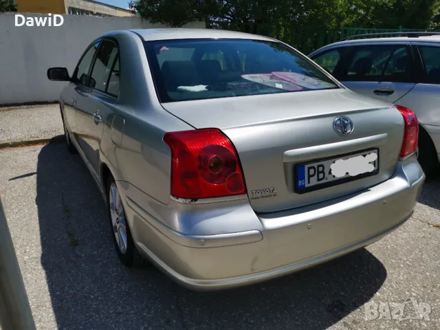 Toyota Avensis 1.8 VVTI бензин /газ, снимка 3 - Автомобили и джипове - 46944452