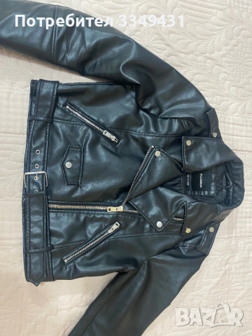 Дамски кожено яке Pull&Bear, снимка 2 - Якета - 53047840