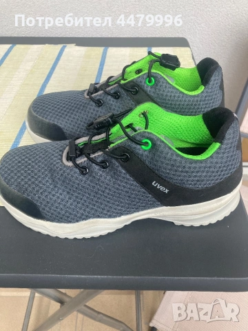 Работни обувки “UVEX”38