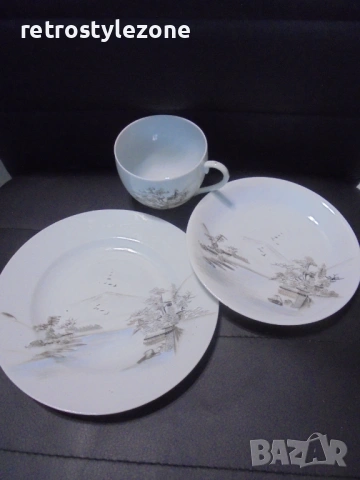 № 8521 Винтидж японски порцеланов троен сет – чашка с две чинийки , снимка 3 - Други ценни предмети - 53750909