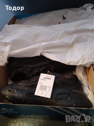 Adidas Oznova 44 номер , снимка 9 - Маратонки - 53663099
