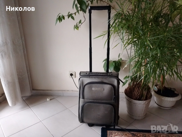 Куфар 2бр усилени колелца "AUSTRIAN AIRLINES" "50/35/25см" "20лв"!+Доставка!