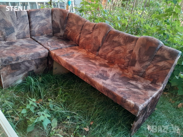 Продавам кухненски ъглов диван , снимка 9 - Дивани и мека мебел - 51471129